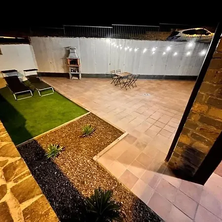 Apartment Precioso Bajo Con Jardin En