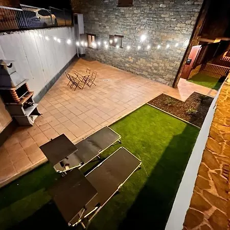 Precioso Bajo Con Jardin En